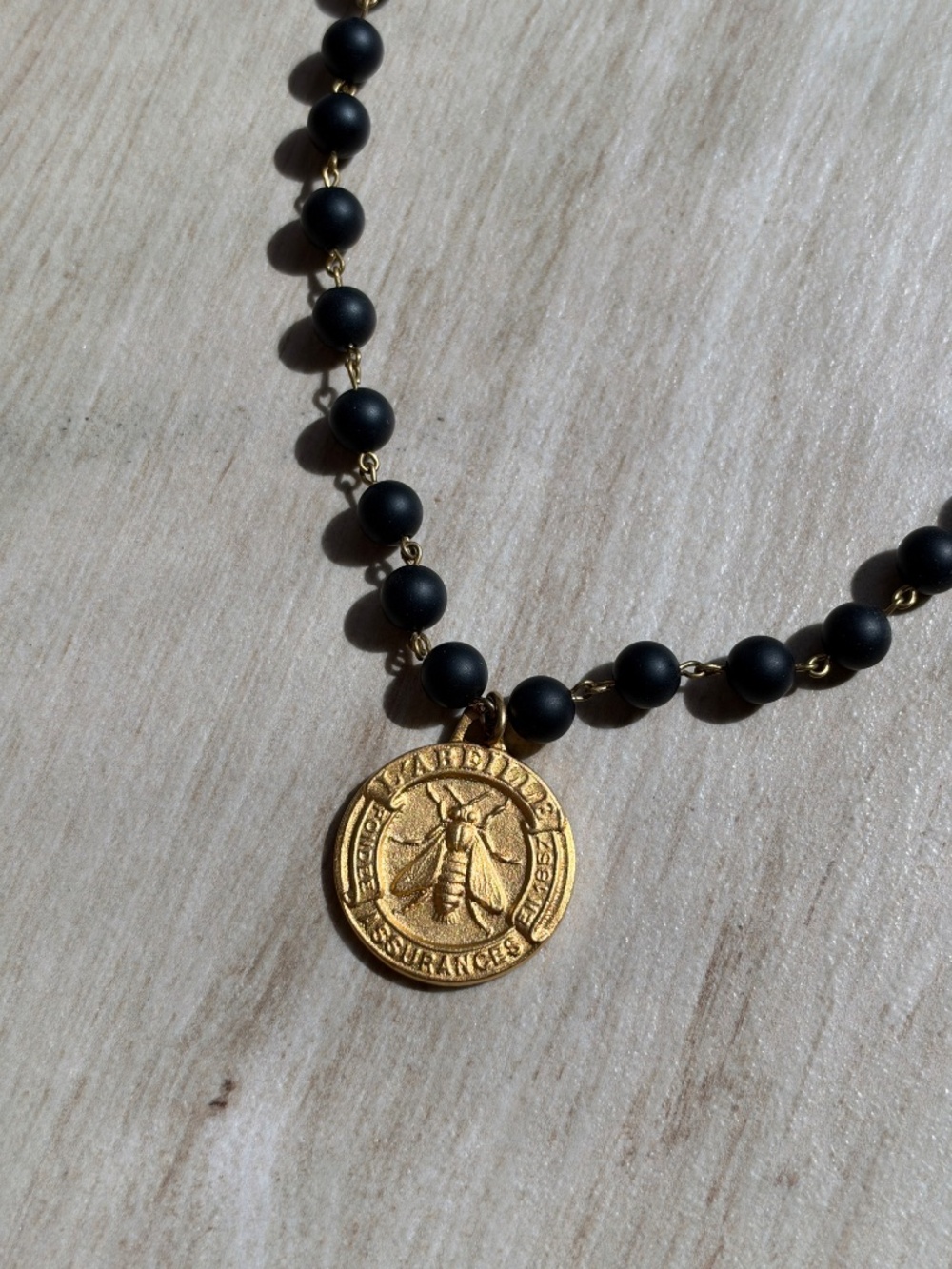 French Kande - Medallion necklace
